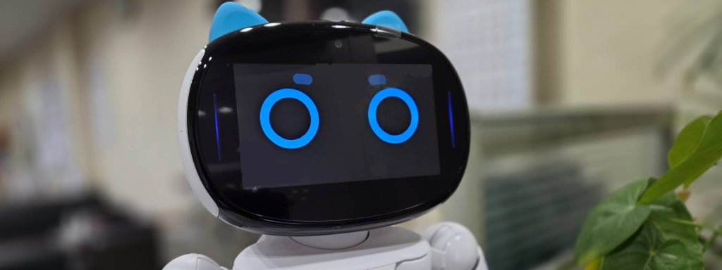 株式会社エコサービス｜中央矢崎サービスの自動点呼ロボ（SAN点呼）ケビーの画像