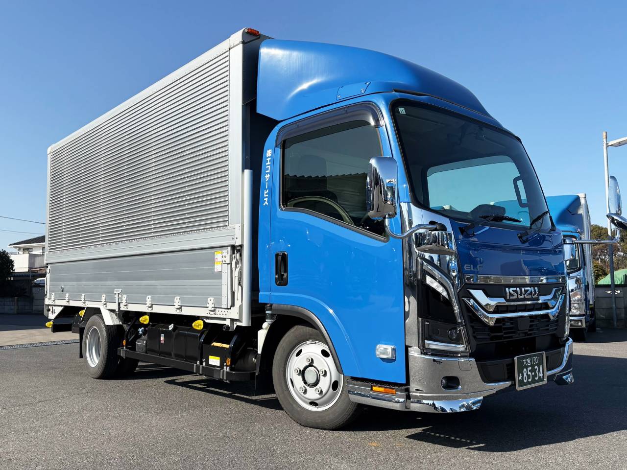 株式会社エコサービス｜事業紹介｜一般貨物自動車運送｜2ｔトラックの写真